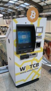 Bitcoin bankomaty jsou automatizované směnárny mezi hotovostí a digitální měnou.