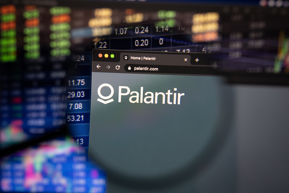 Detail na logo Palantir