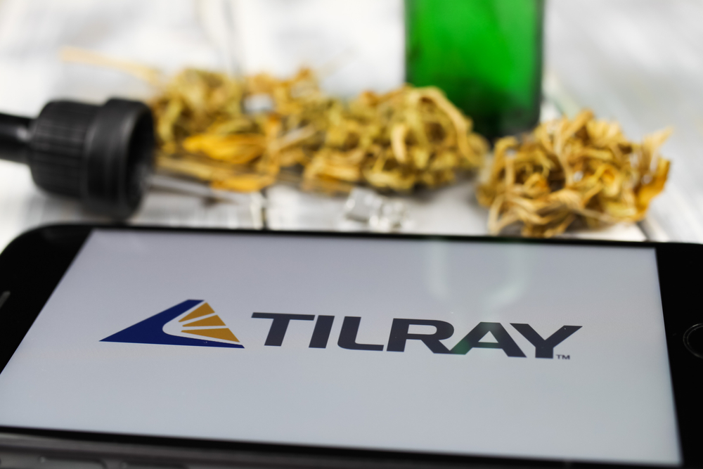 Logo Tilray