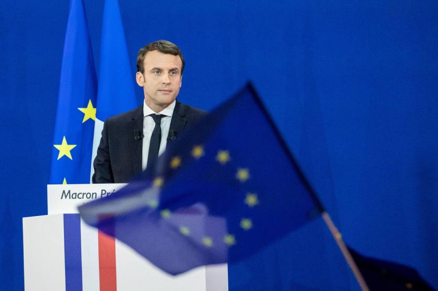 Die französischen Präsidentschaftswahlen haben begonnen, Favoriten für die zweite Runde sind Macron und Le Pen